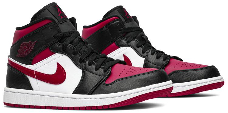 Air Jordan 1 Mid 'Noble Red' 554724-066