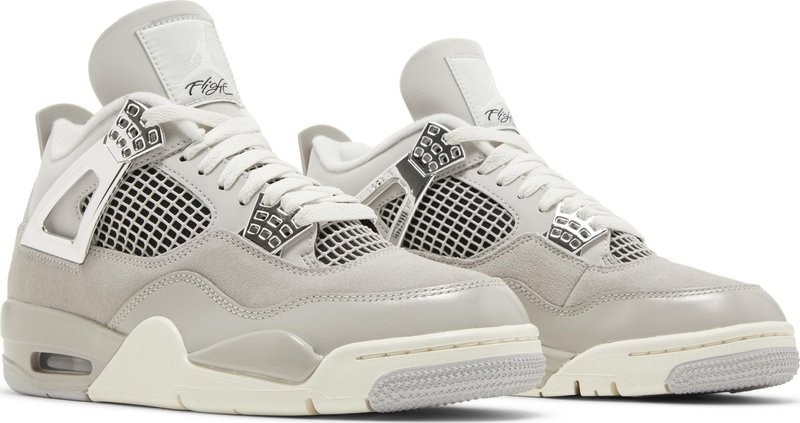 Wmns Air Jordan 4 Retro 'Frozen Moments' AQ9129-001