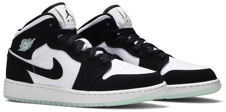 Air Jordan 1 Mid SE GS 'Glow in the Dark Panda' BQ6931-103