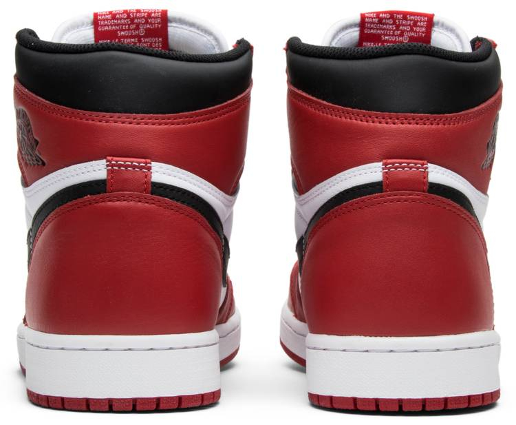 Air Jordan 1 Retro High OG 'Chicago' 2015 555088-101